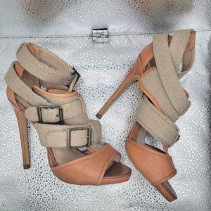 nude/tan heel